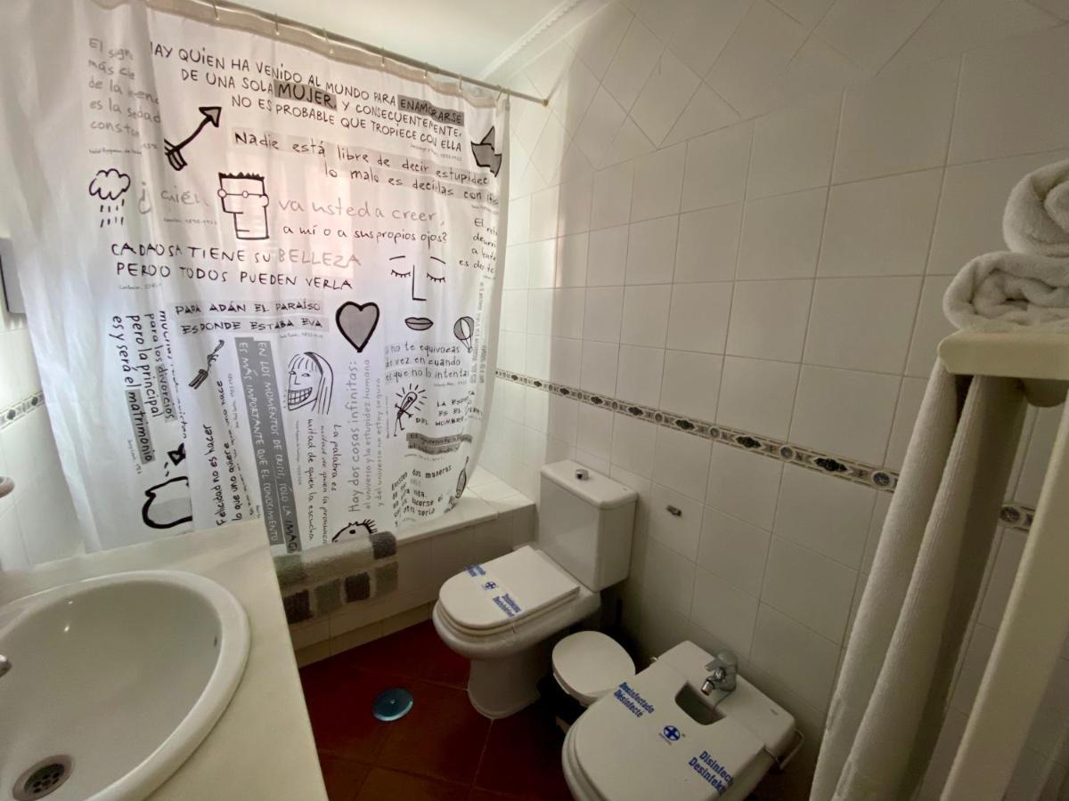 Apartment Casa Trassierra: 3-bedroom Retreat With Seasonal Shared Pool Cordoba